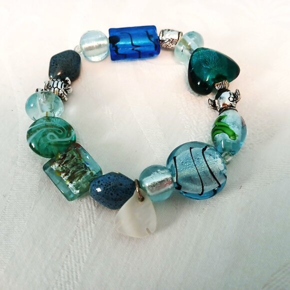 Ocean Colours Bracelet - Picture 2 of 3